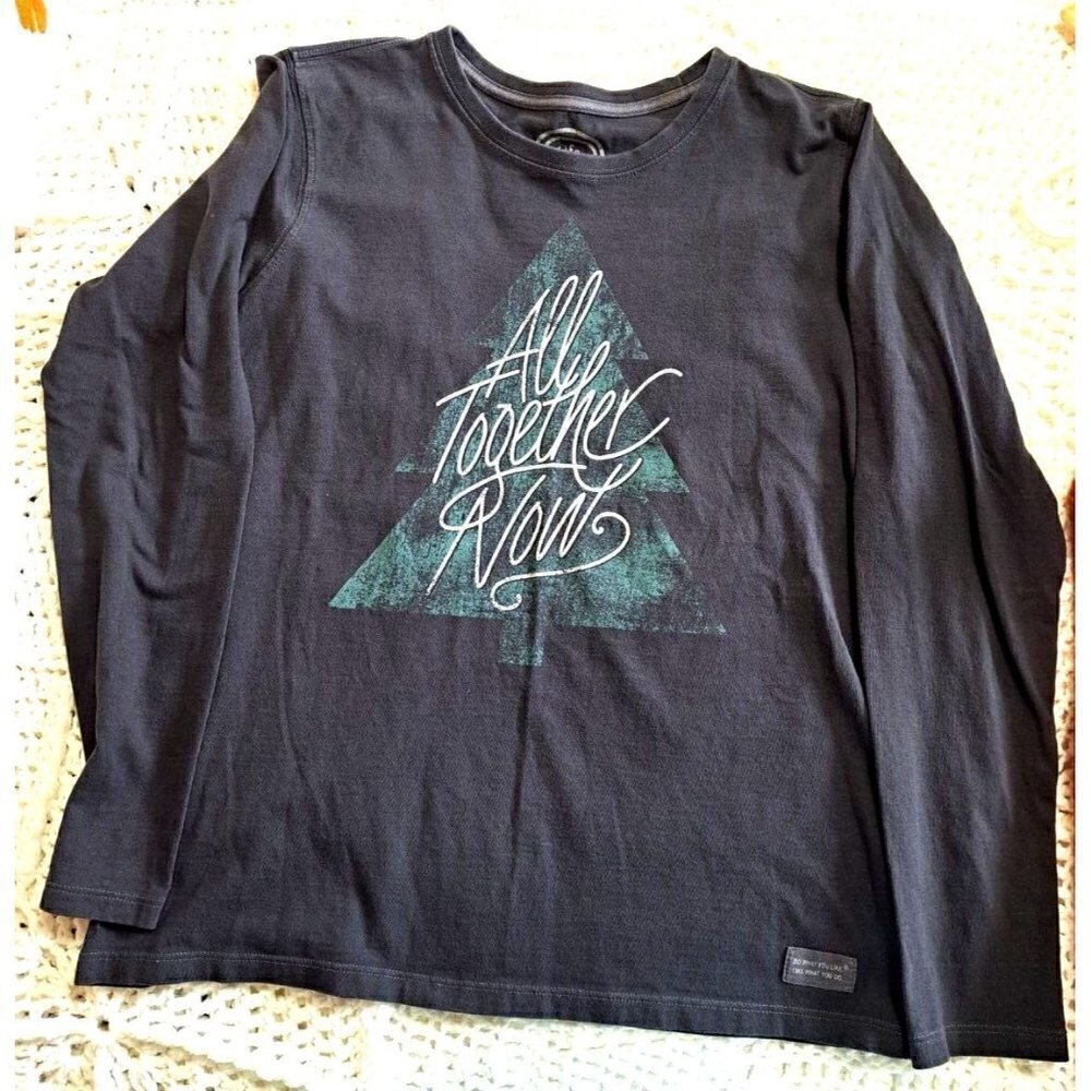 Life Is Good Women's M Charcoal Gray Long Sleeve Tee "All Together Now"